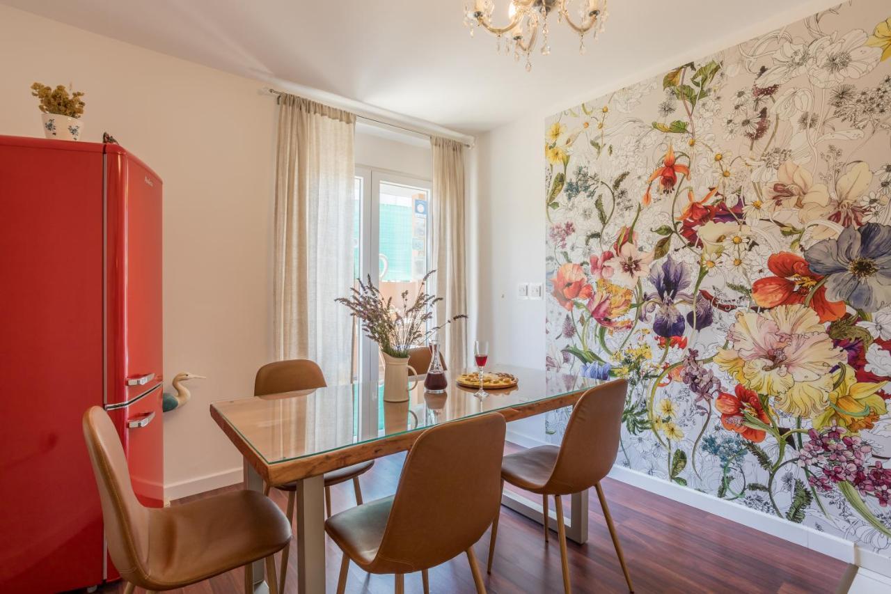 Dalmatian 230M2 With Pool And Garden Near The Old Town For Families Apartment Split Luaran gambar